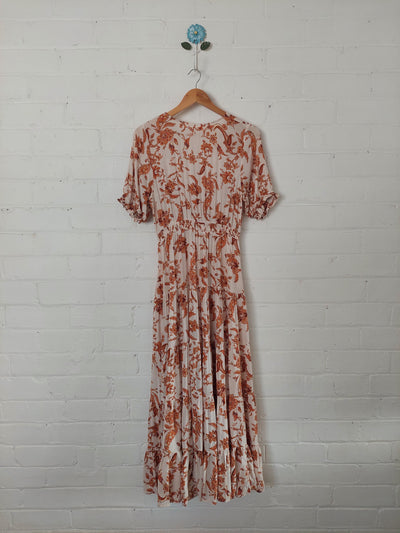 KIVARI Ophelia Tiered Maxi Dress - Rust Paisley, Size M (AU 10 / US 6)