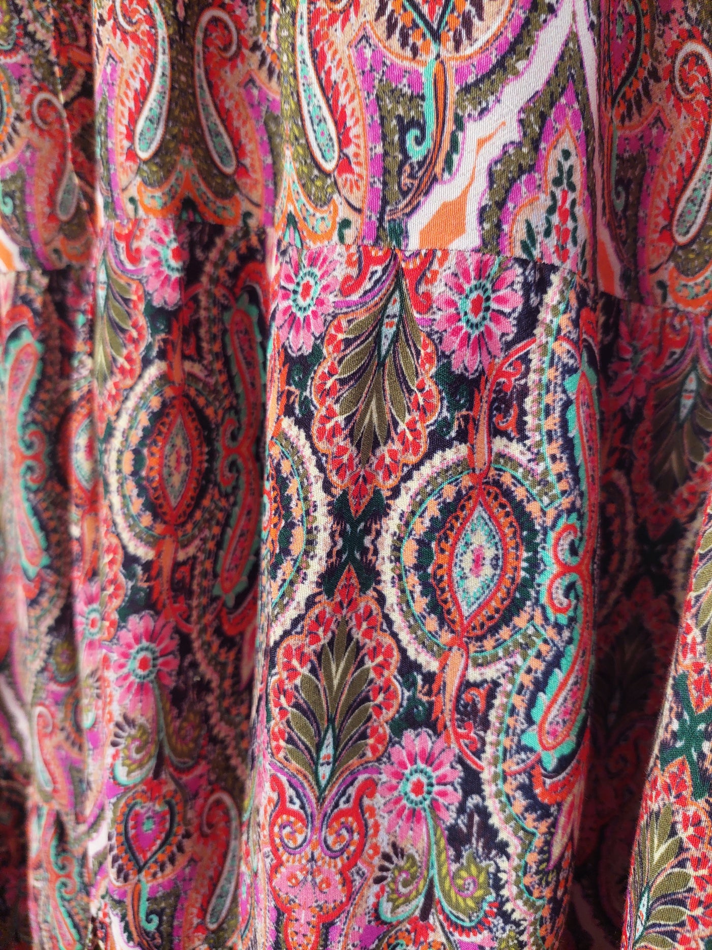 KACHEL tiered dress in kaleidoscopic print, Size 14