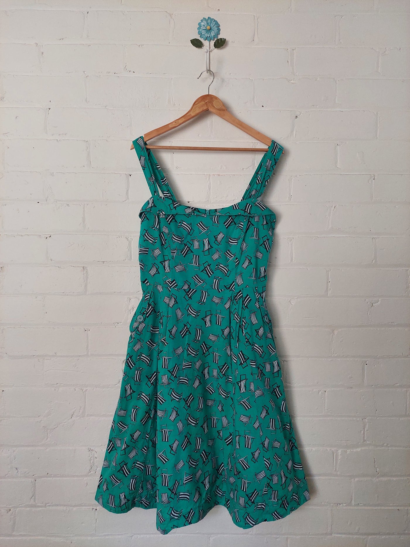 Emily and Fin deck chairs green midi dress, Size L (14) Mint Preloved Emily and Fin deck chairs green midi dress, Size L (14) Mint Preloved