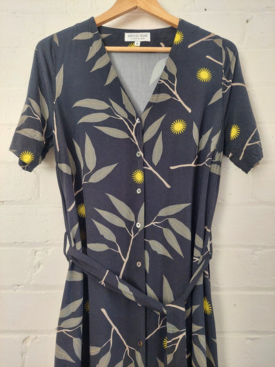 Jericho Road Clothing 'Ghost Gums' Button Up Midi Dress, Size 8