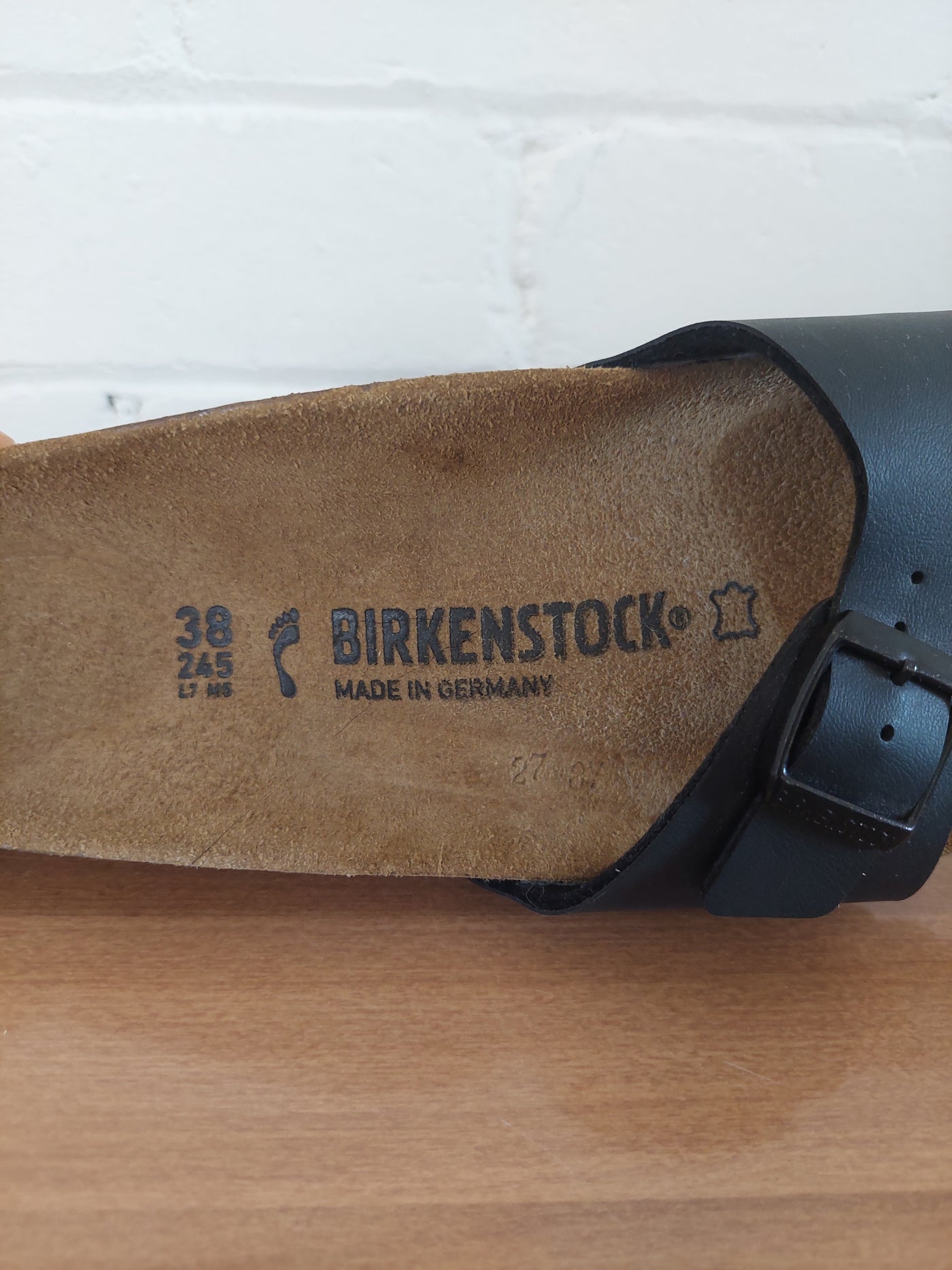 Birkenstock Madrid Black Leather Sandal, Size EU 38 / AU 7