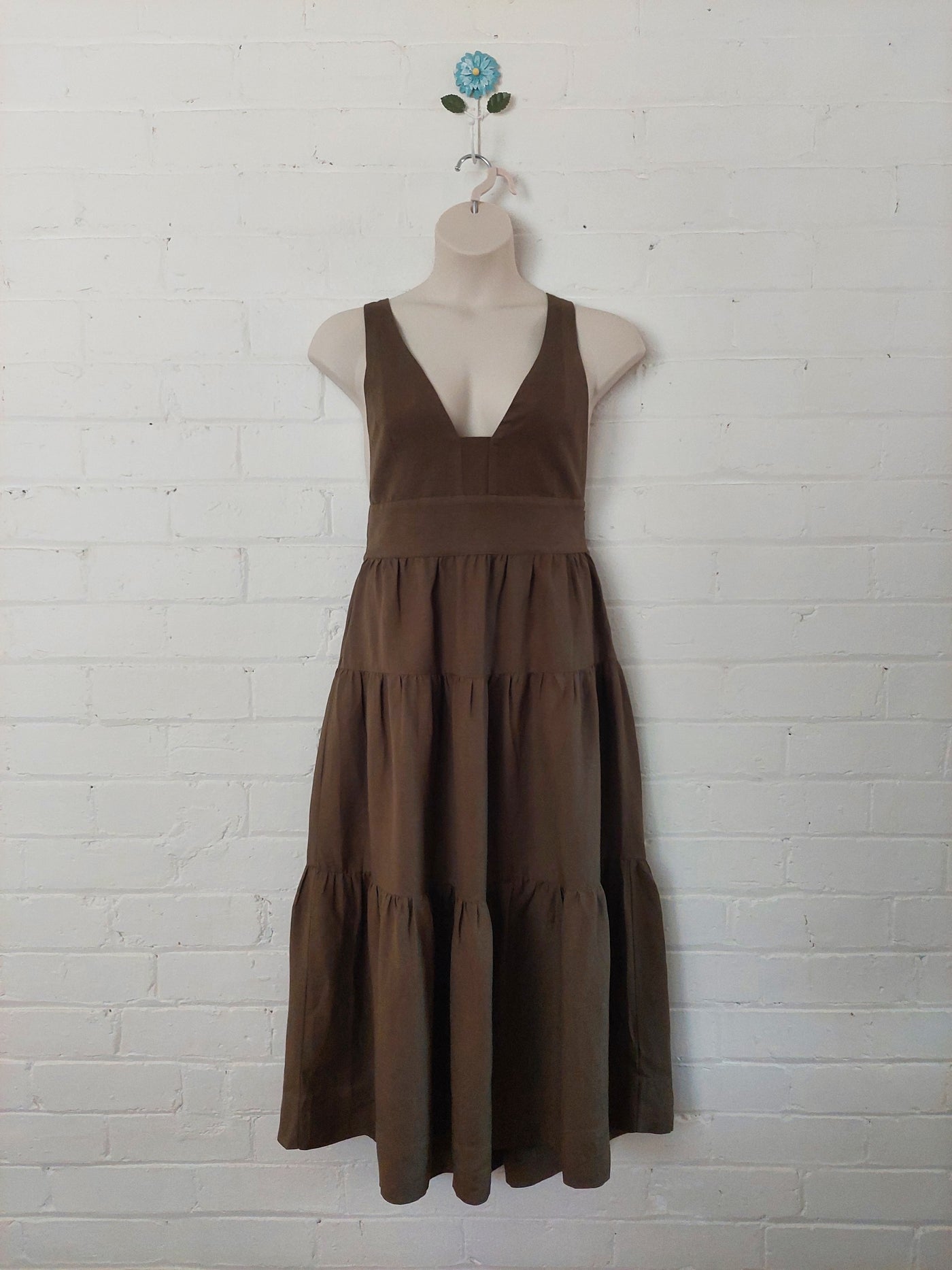 Shona Joy Juliana Linen Plunged Cross Back Midi Dress in Forest Green, Size 14