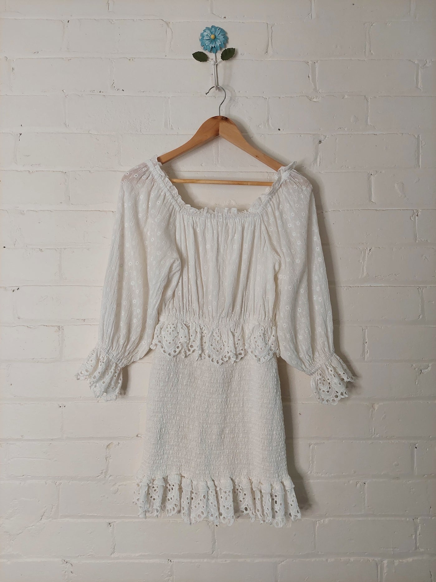 Spell & the Gypsy Collective Daisy Chain Ruched Mini Dress - White, Size S (AU 8 / US 4)