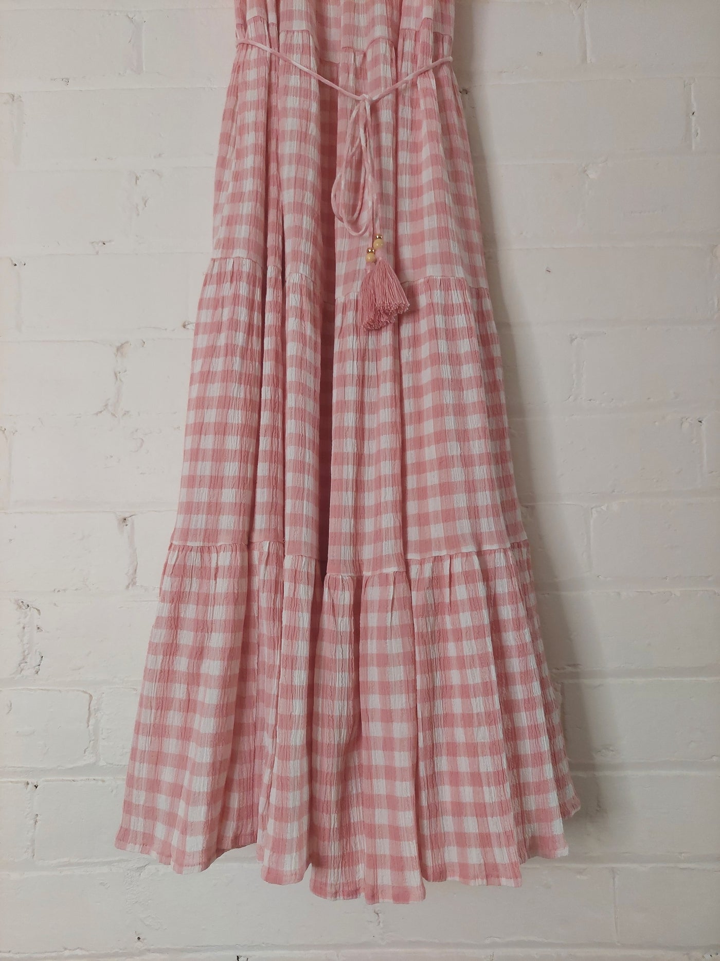 Kivari BNWT Stevie Tiered Midi Dress in Pink Gingham Check, Size 12