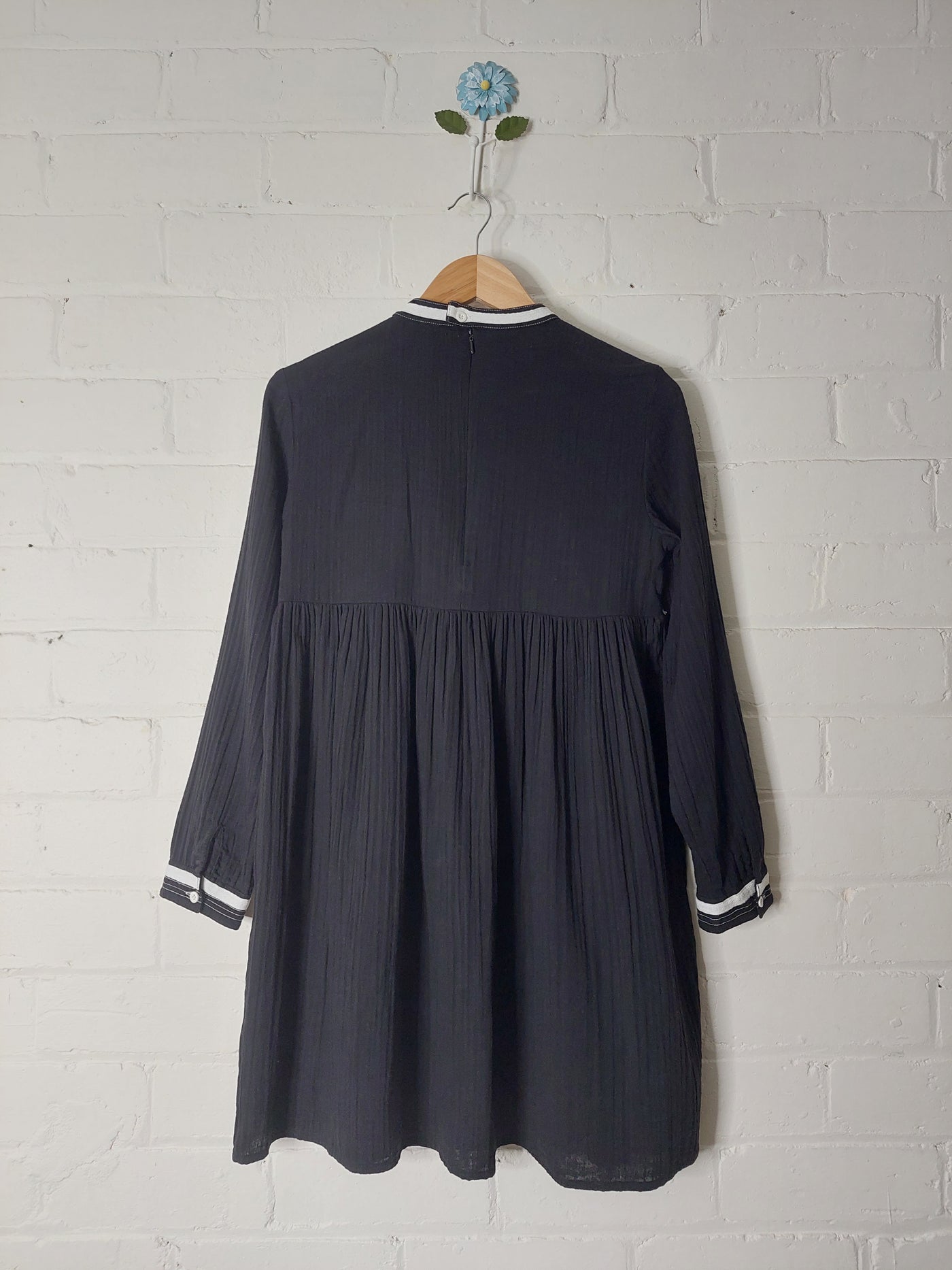 Binny Cockle Tassel Trim Dress in Black Cheesecloth Cotton, Size 8