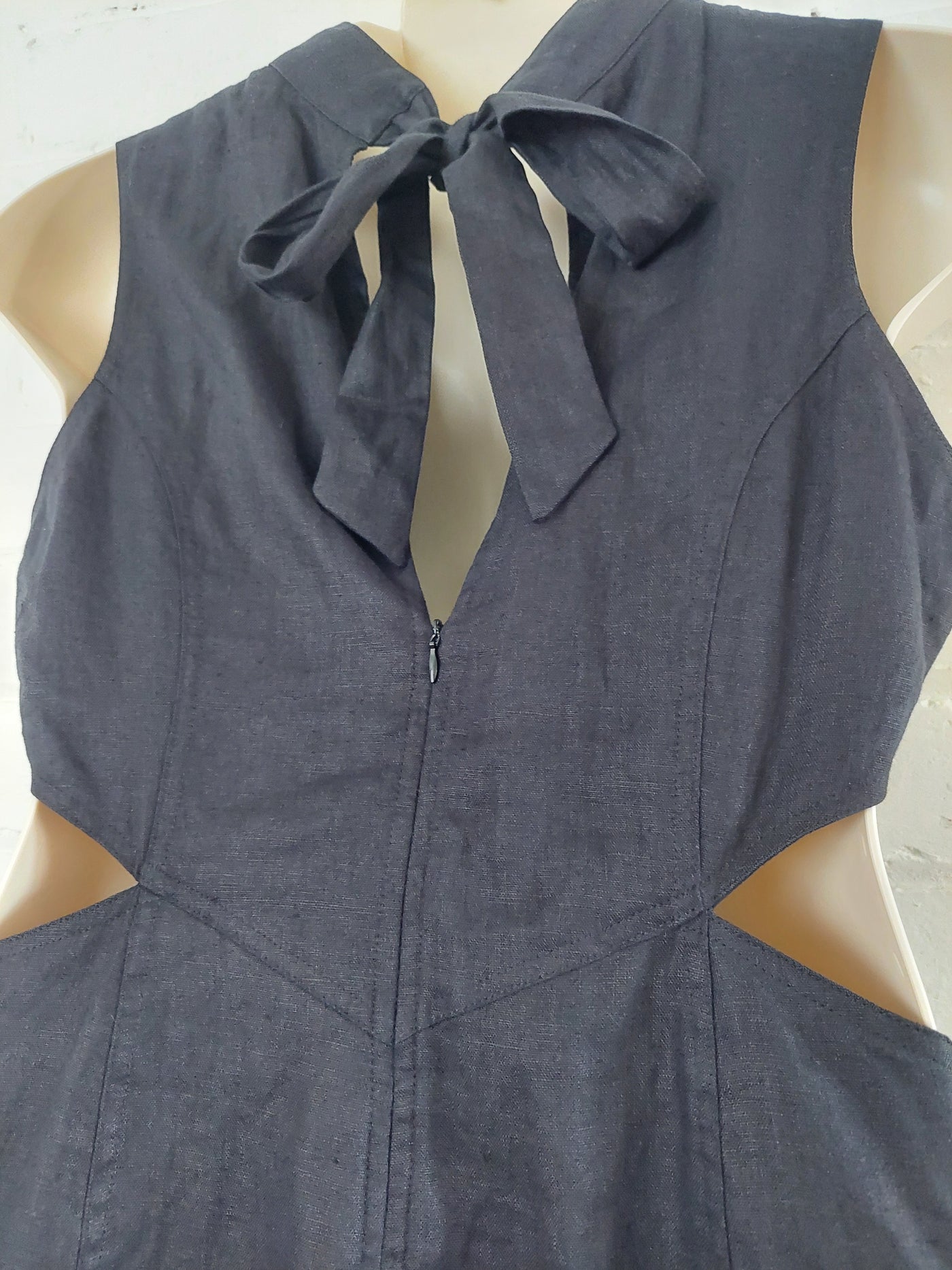 SOVERE Studio BNWT Linen Cut Out Mini Dress, Size 14