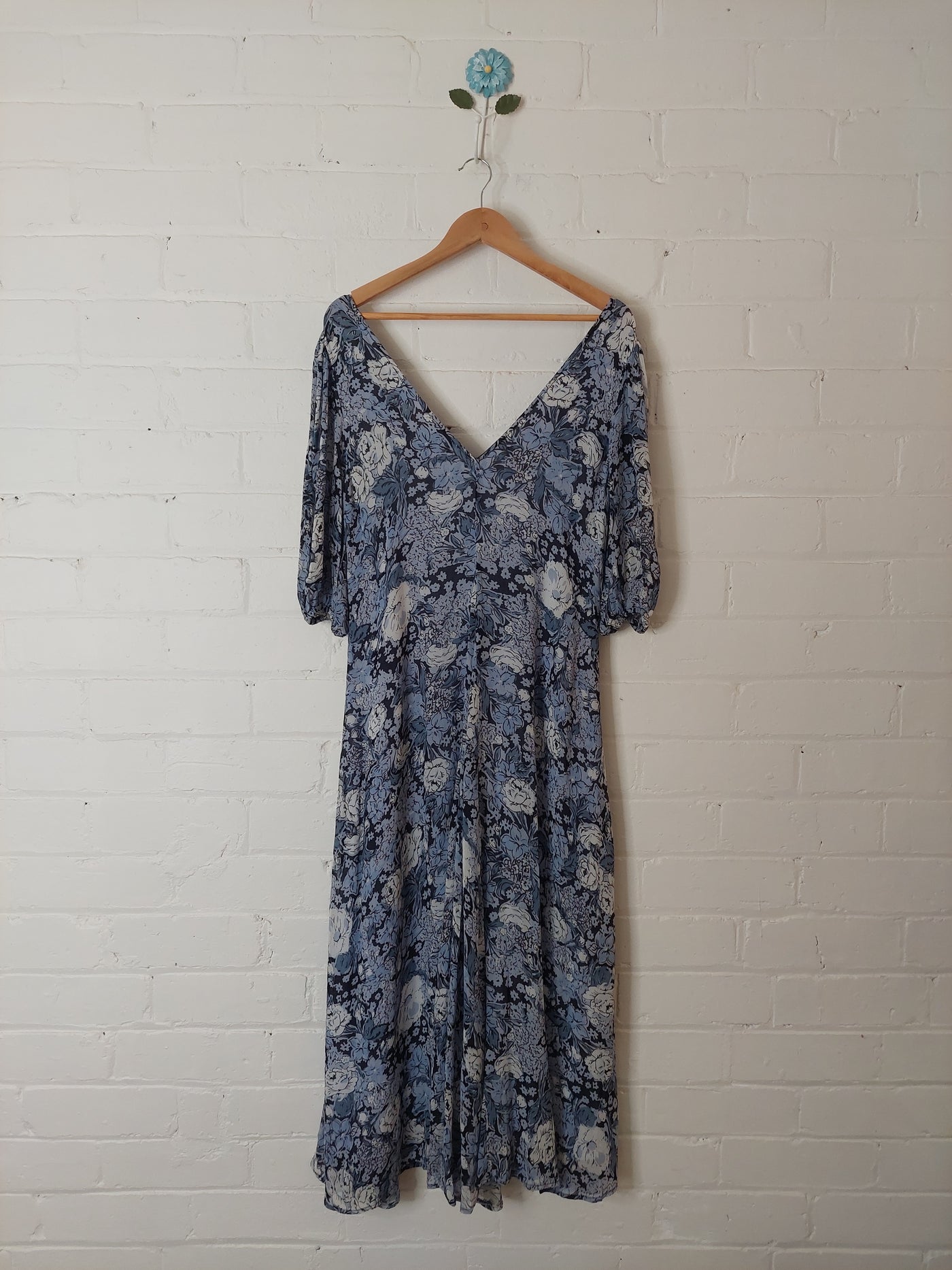 GANNI Elm Georgette Midi Dress - Heather Blue Floral, Size S (AU 8-10 / US 4)