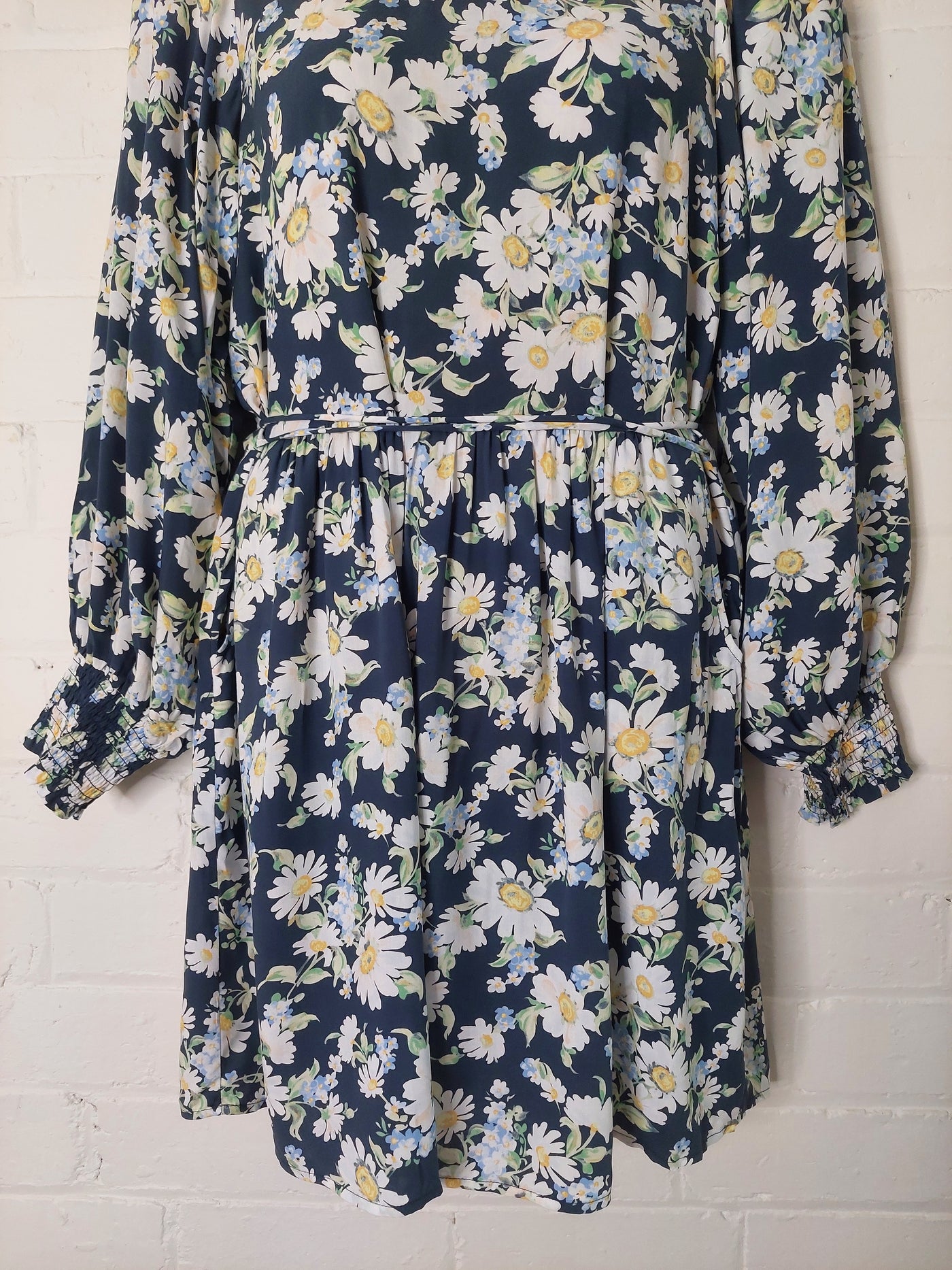 Kivari BNWT Allie Babydoll Mini Dress in Navy Floral, Size 14