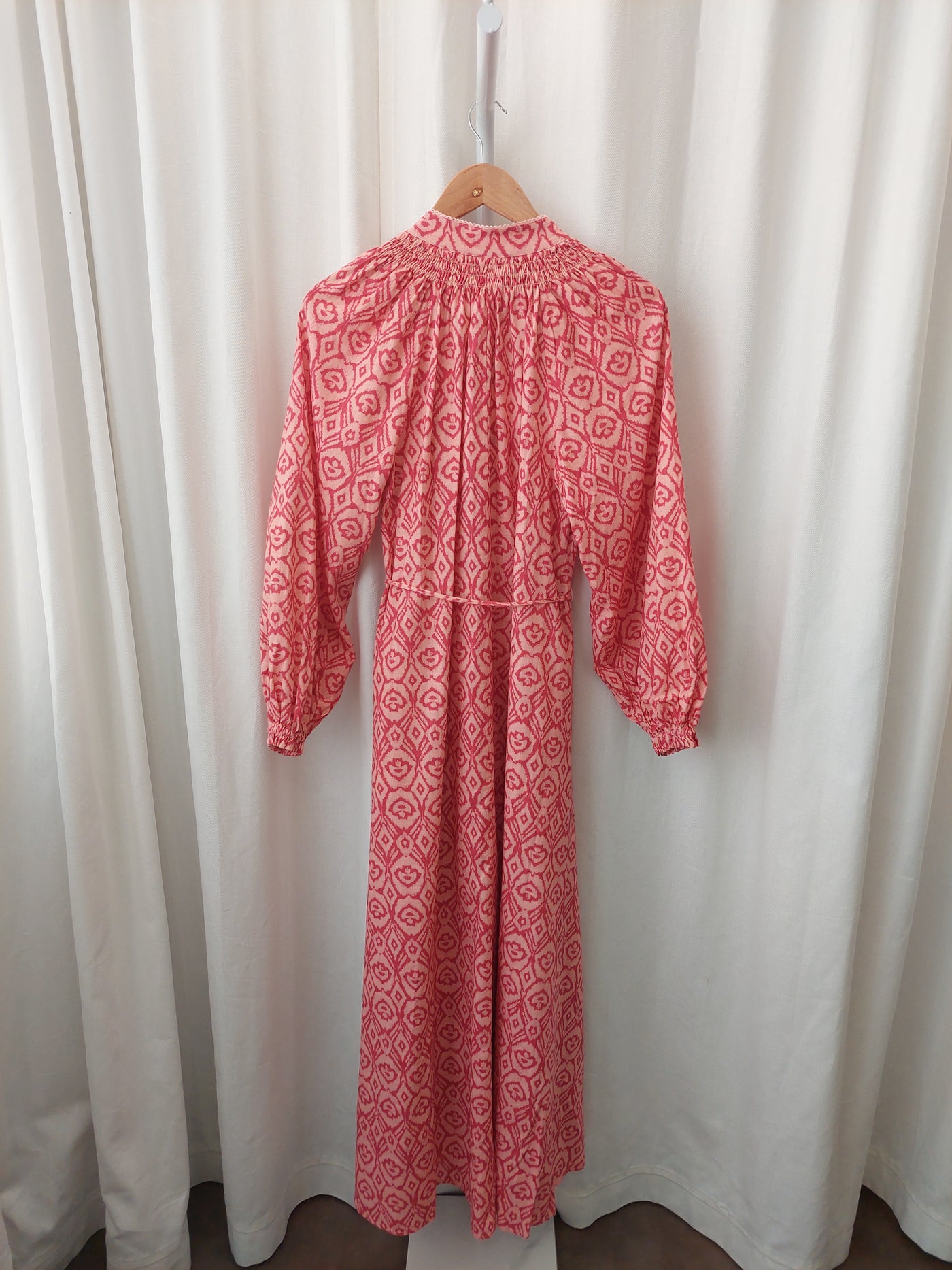 Kivari BNWT Zahara Maxi Dress in Red Ikat, Size AU 6 / US 2