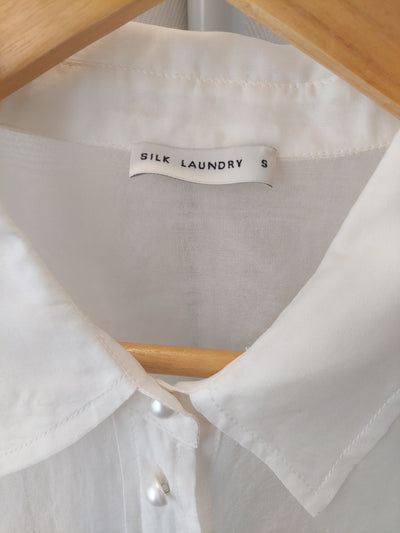 SILK LAUNDRY Organza Boyfriend Shirt Pearl Buttons - Sheer White, Size S