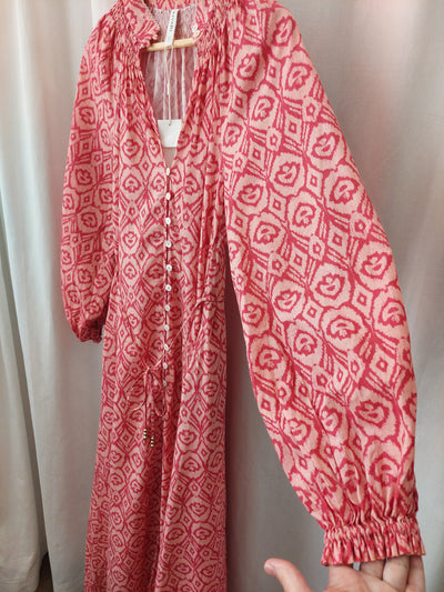 Kivari BNWT Zahara Maxi Dress in Red Ikat, Size AU 6 / US 2