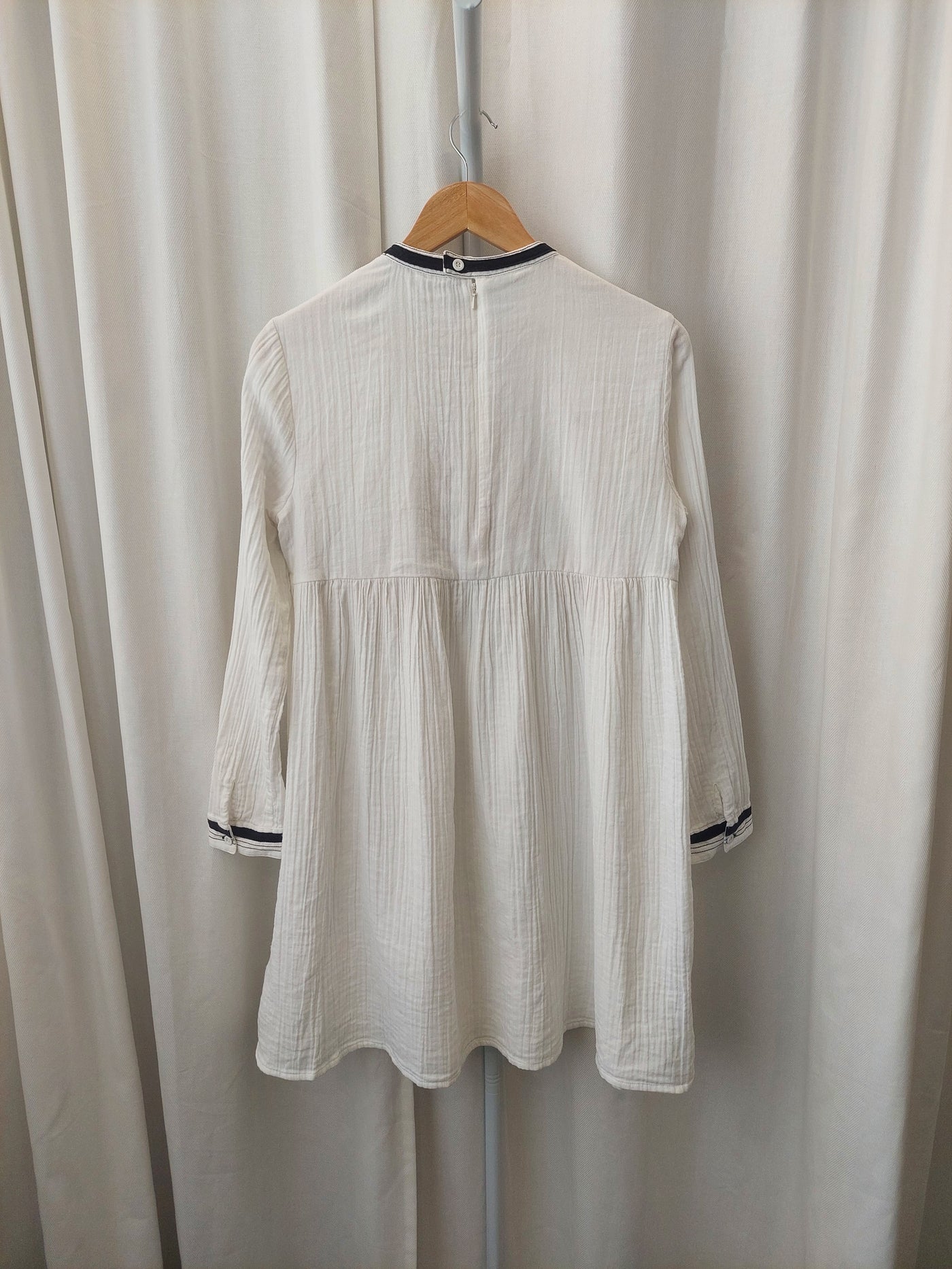 BINNY Cockle Tassel Trim Dress in White Cheesecloth Cotton, Size 10