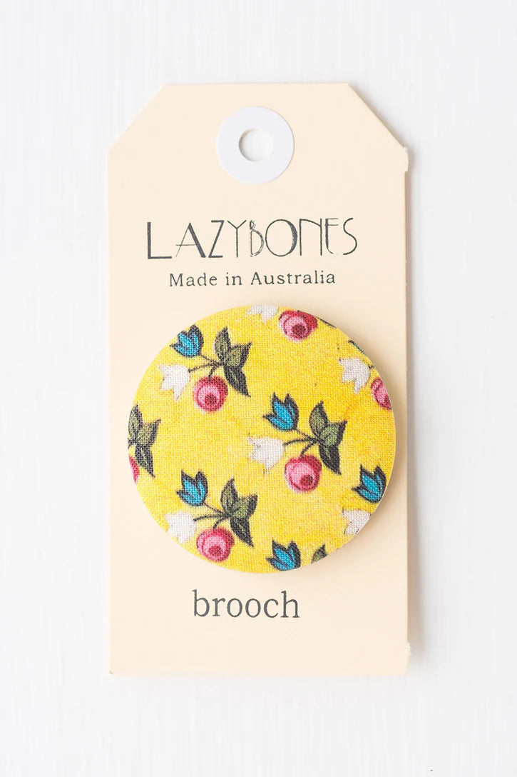 Button brooch